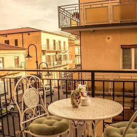Aprile Bed & Breakfast *
